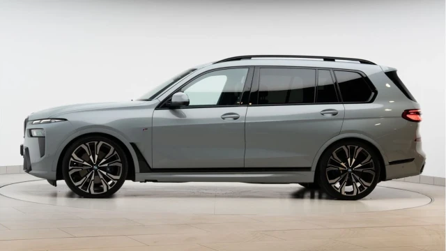 BMW X7 (73 Reg) 3.0 40D M Sport xDrive Image 4