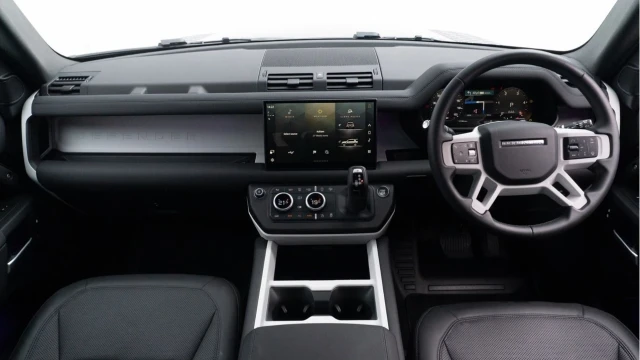 Land Rover Defender (74 Reg) 110 3.0 D250 X-Dynamic HSE (VAT Q) Image 2