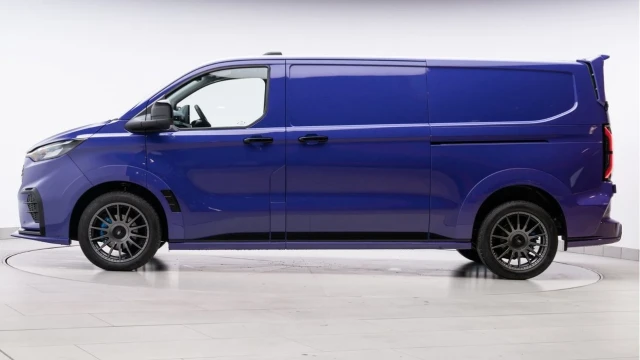 Ford Transit Custom MS-RT (74 Reg) 320 2.0 Ecoblue LWB AWD (+VAT) Image 4