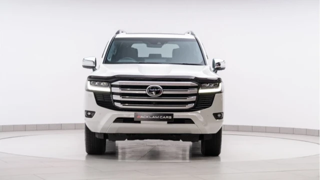 Toyota Land Cruiser (24 Reg) 3.3D V6 Sahara (7 Seat) (VAT Q) Image 6