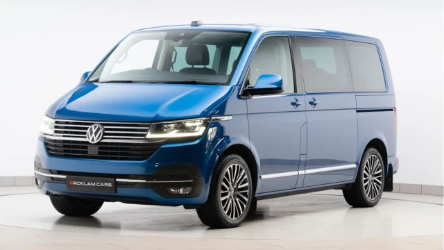 Volkswagen Caravelle (21 Reg) 2.0 BiTDI Executive DSG 4Motion (7 Seat) Image 8