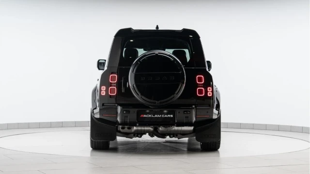 Land Rover Defender (74 Reg) 110 3.0 D350 X-Dynamic HSE Hard Top (5 Seat URBAN) (+VAT) Image 7