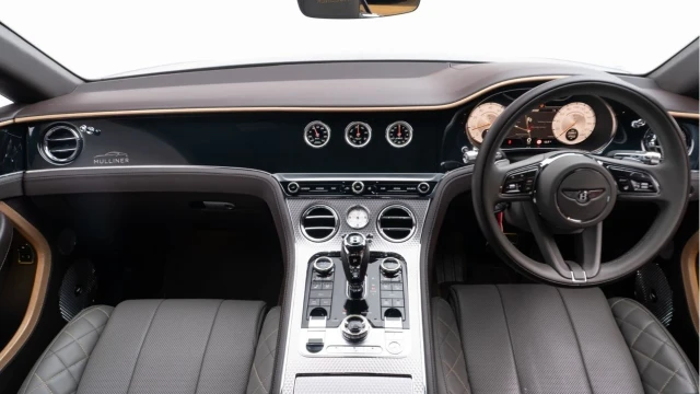 Bentley Continental (70 Reg) 4.0 V8 Mulliner Image 2