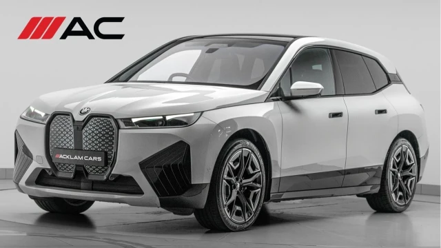 BMW iX (72 Reg) 40 M Sport Edition xDrive Image 1