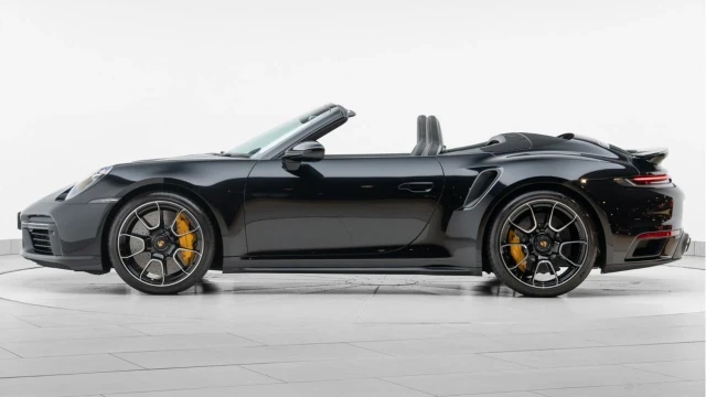 Porsche 911 (23 Reg) 3.8 Turbo S Convertible Image 8