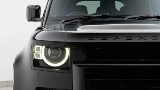 Land Rover Defender (25 Reg) 110 3.0 D250 X-Dynamic HSE Hard Top (6 Seat) (+VAT) Image 8