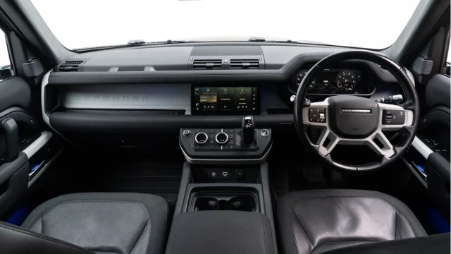 Land Rover Defender (21 Reg) 90 2.0 P300 SE (Bespoke) Image 2