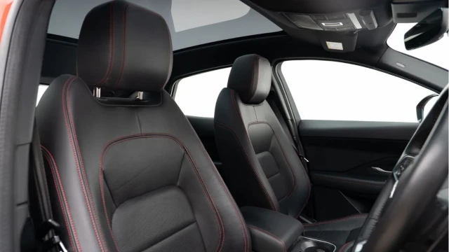 Jaguar E-pace (20 Reg) 2.0 D150 Chequered Flag AWD Image 3