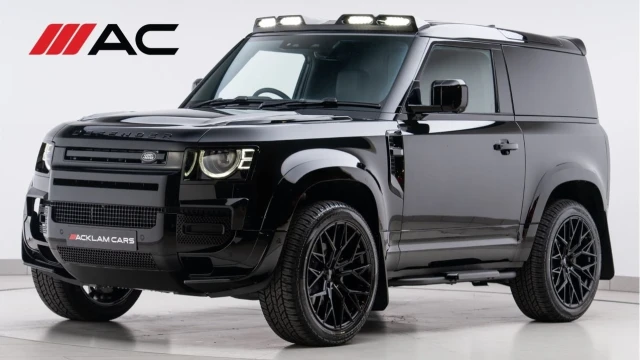 Land Rover Defender (25 Reg) 90 3.0 D250 S Hard Top Commercial (3 Seat) (+VAT) Image 1
