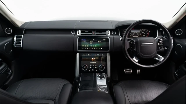 Land Rover Range Rover (70 Reg) 3.0SDV6 Westminster Image 2