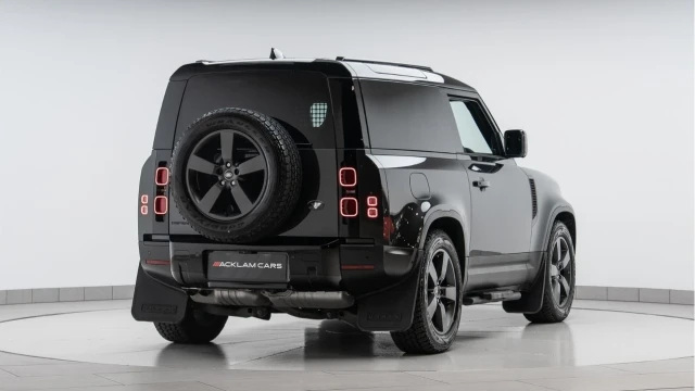 Land Rover Defender 90 (24 Reg) 90 3.0 D250 Hard Top Commercial (3 Seat) (+VAT) Image 7