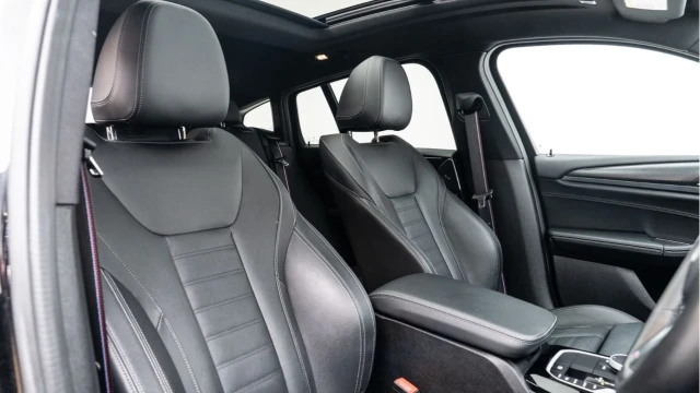 BMW X4 (71 Reg) 3.0 30D M Sport xDrive Image 8