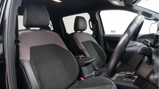 Volkswagen Amarok (23 Reg) 2.0TDI Style 4Motion (+VAT) Image 3