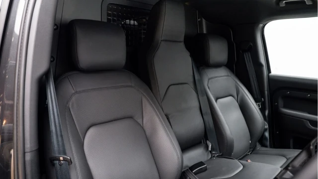 Land Rover Defender (75 Reg) 110 3.0 D350 X-Dynamic HSE Hard Top Commercial (3 Seat) (+VAT) Image 3