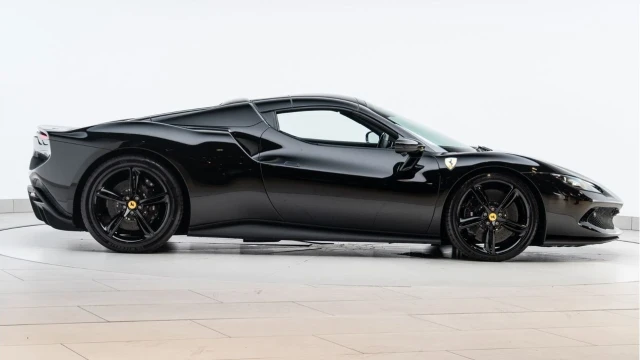 Ferrari 296 (25 Reg) 2.9 V6 GTS Hybrid Spider (VAT Q) Image 7