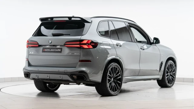 BMW X5 (25 Reg) 3.0 40D M Sport xDrive Image 6