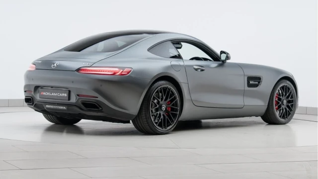 Mercedes-Benz GT (66 Reg) 4.0 V8 S Premium Coupe Image 5