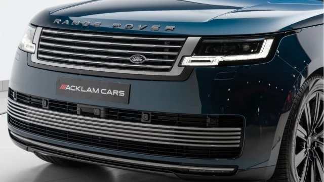 Land Rover Range Rover (23 Reg) 3.0 P510e SV Hybrid (VAT Q) Image 7