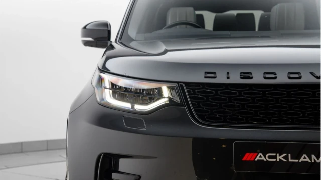 Land Rover Discovery (70 Reg) 3.0SD6 HSE Luxury Image 8