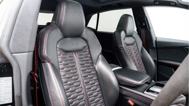 Audi RSQ8 (23 Reg) 4.0TFSI V8 Vorsprung Quattro Image 3