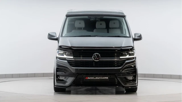 Volkswagen Transporter (72 Reg) T30 2.0TDI Highline DSG LWB (4 Berth Camper) Image 5