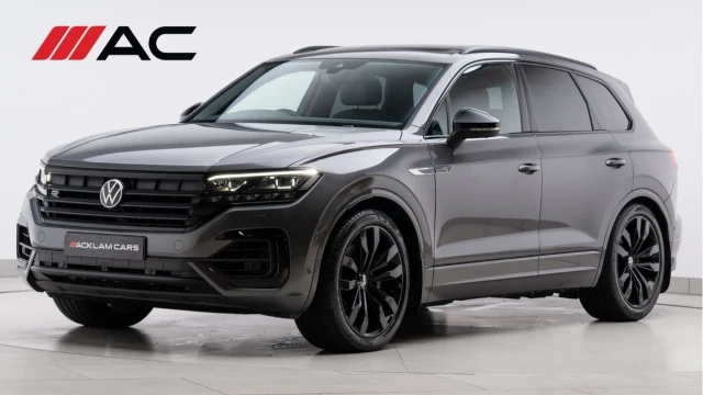 Volkswagen Touareg (72 Reg) 3.0TSI V6 Black Edition Image 1