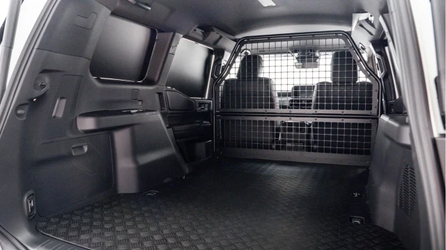 Toyota Land Cruiser (75 Reg) 2.8D Commercial (+VAT) Image 7