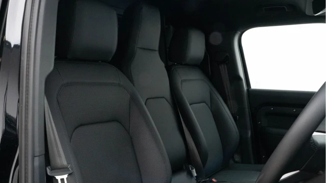 Land Rover Defender (74 Reg) 110 3.0 D250 S Hard Top Commercial (3 Seat) (+VAT) Image 3