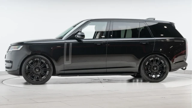 Land Rover Range Rover (74 Reg) 3.0 D350 Autobiography LWB (7 Seat) Image 5