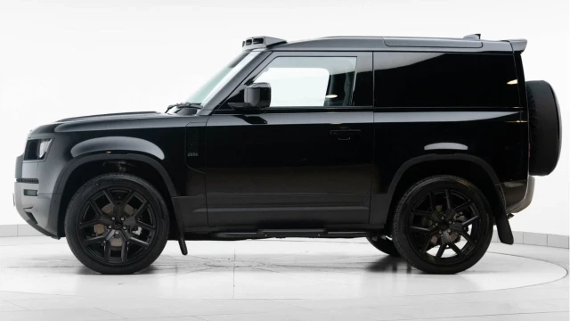 Land Rover Defender (75 Reg) 90 3.0 D250 S Hard Top Commercial (3 Seat) (+VAT) Image 5