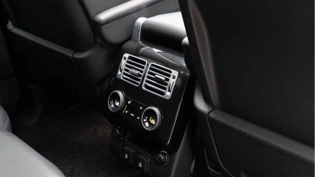 Land Rover Range Rover (70 Reg) 3.0SDV6 Westminster Image 8