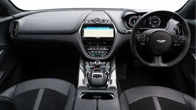 Aston Martin Dbx (73 Reg) 4.0 V8 707 Image 2