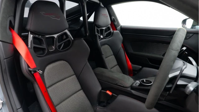 Porsche 911 (23 Reg) 4.0 GT3 RS (Weissach) (VAT Q) Image 3