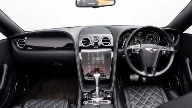 Bentley Continental (17 Reg) GTC 6.0 W12 Speed Image 2