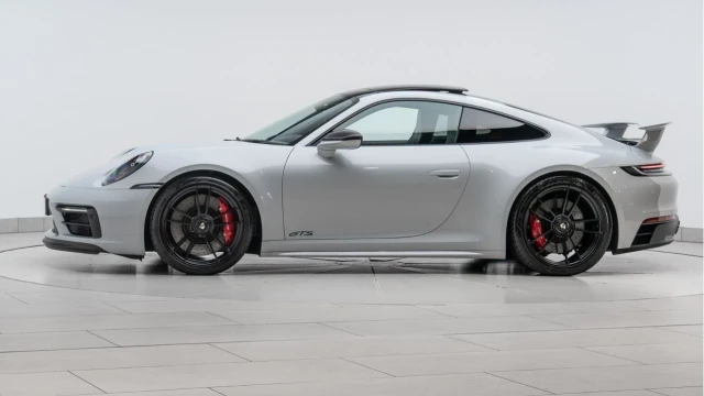 Porsche 911 (24 Reg) 3.0 Carrera GTS Coupe Image 4