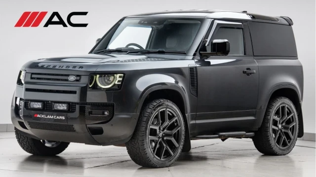 Land Rover Defender (73 Reg) 90 3.0 D250 HSE Hard Top Commercial (3 Seat) (+VAT) Image 1