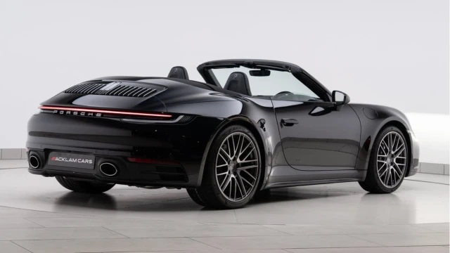 Porsche 911 (24 Reg) Carrera 4 3.0 PDK Convertible Image 7