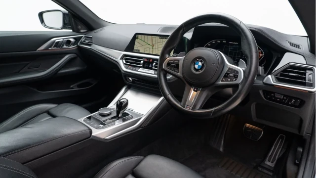 BMW 4-Series (22 Reg) 3.0 M440i xDrive Convertible Image 8