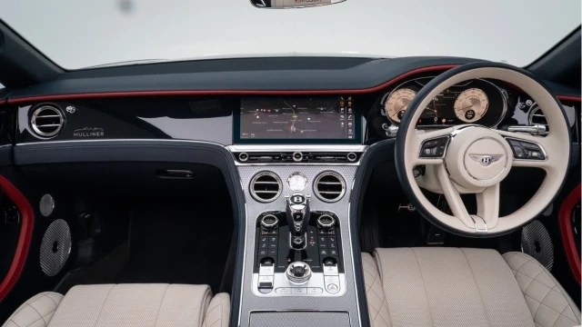 Bentley Continental (23 Reg) 4.0 V8 Mulliner Edition Convertible Image 2