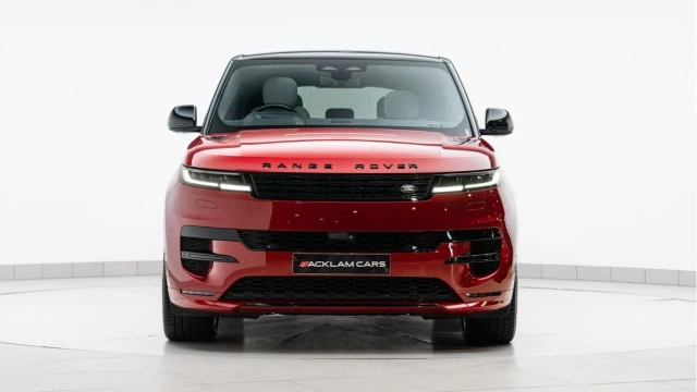 Land Rover Range Rover Sport (72 Reg) 3.0 P510e First Edition Image 4
