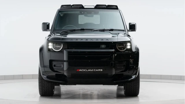 Land Rover Defender (24 Reg) 90 3.0 D250 Hard Top Commercial (NO VAT) Image 6