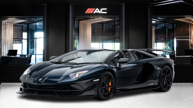 Lamborghini Aventador Image 1