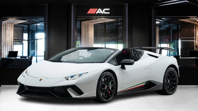 Lamborghini Huracan Image 1