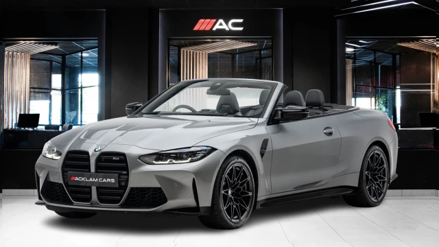 BMW M4 Image 1
