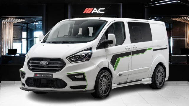 Ford Transit Custom Image 1