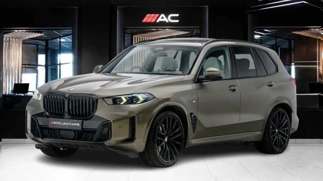 BMW X5 Image 1