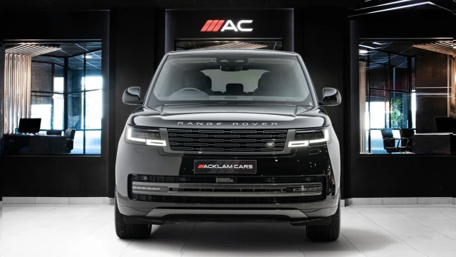 Land Rover Range Rover Image 2