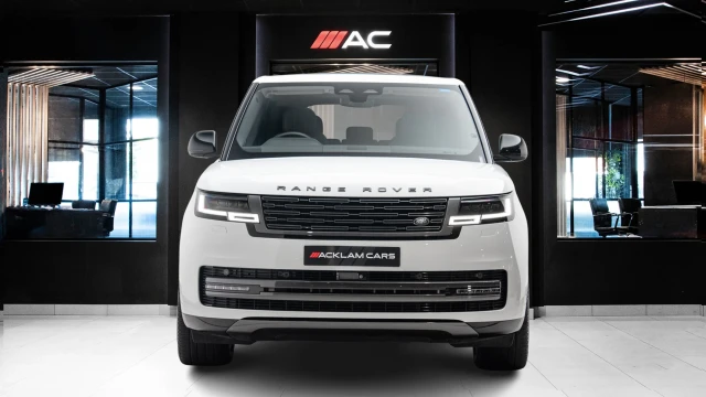Land Rover Range Rover Image 2