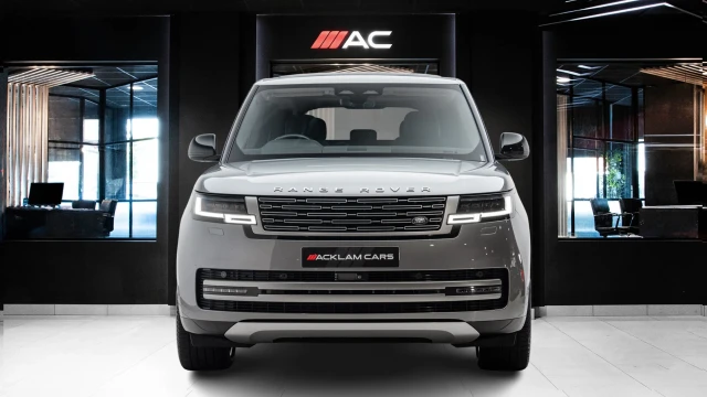 Land Rover Range Rover Image 2