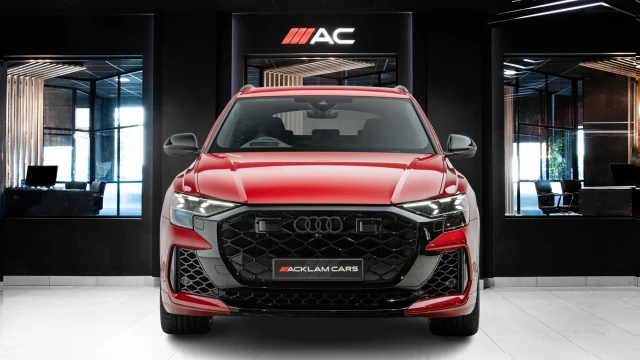 Audi RSQ8 Image 2
